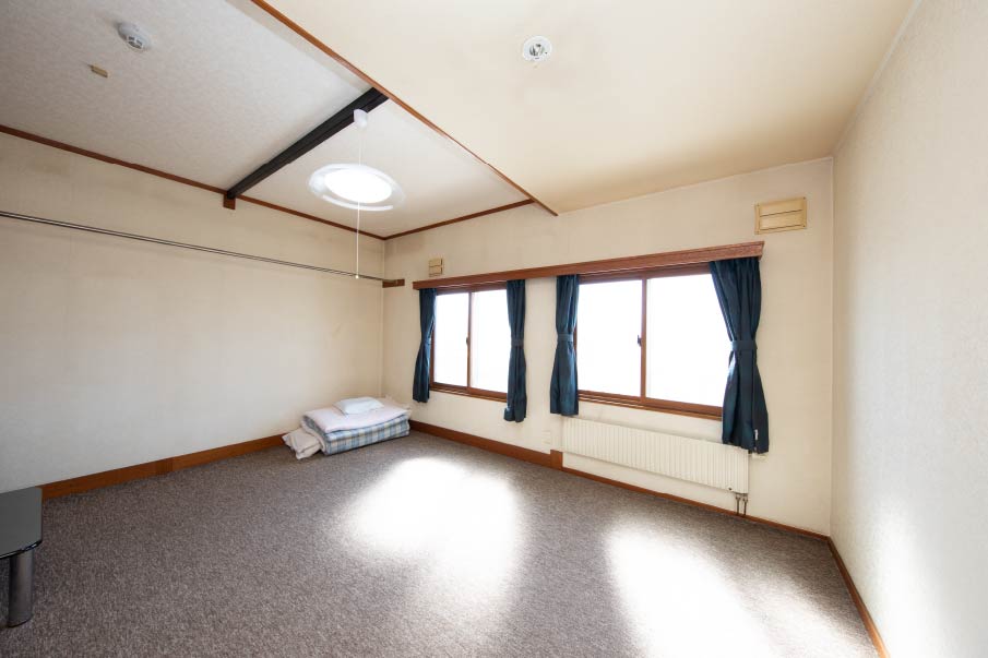 和室　２〜３人部屋