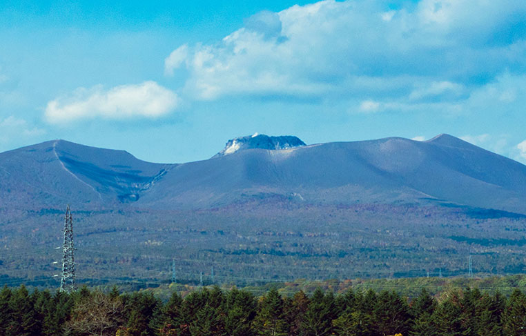 樽前山